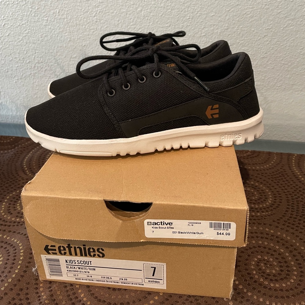Etnies Kids School, Men Size 7